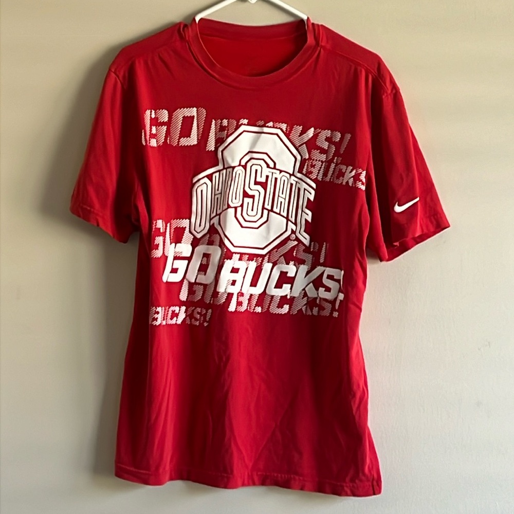 Men’s OSU Nike Medium Go Bucks shirt